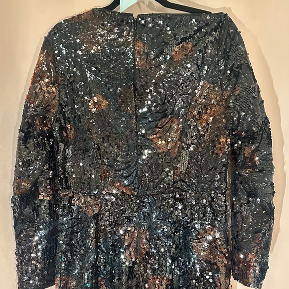 Beautiful Evening/Event Gown - Picture 10 of 10